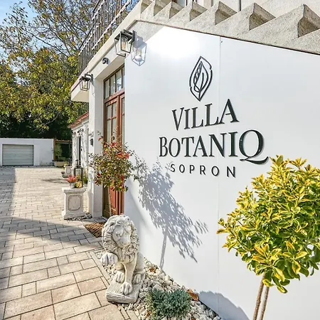 Villa Botaniq Sopron Exterior photo