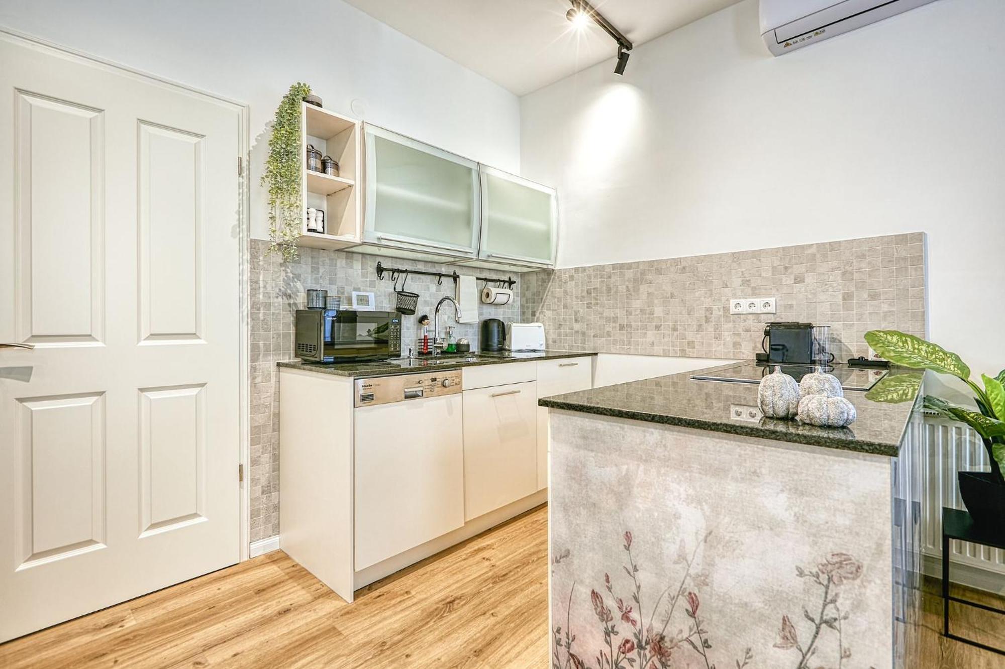 Botaniq Apartment Sopron